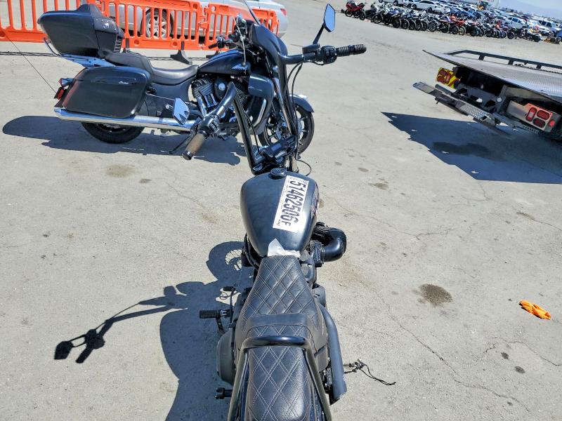 51462506 :رقم المزاد ، 1HD1YYK20MB027511 vin ، 2021 Harley Davidson Fxbbs مزاد بيع
