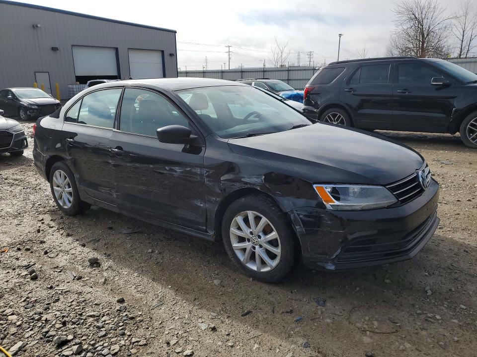 49562156 :رقم المزاد ، 3VWD17AJXFM355453 vin ، 2015 Volkswagen Jetta مزاد بيع