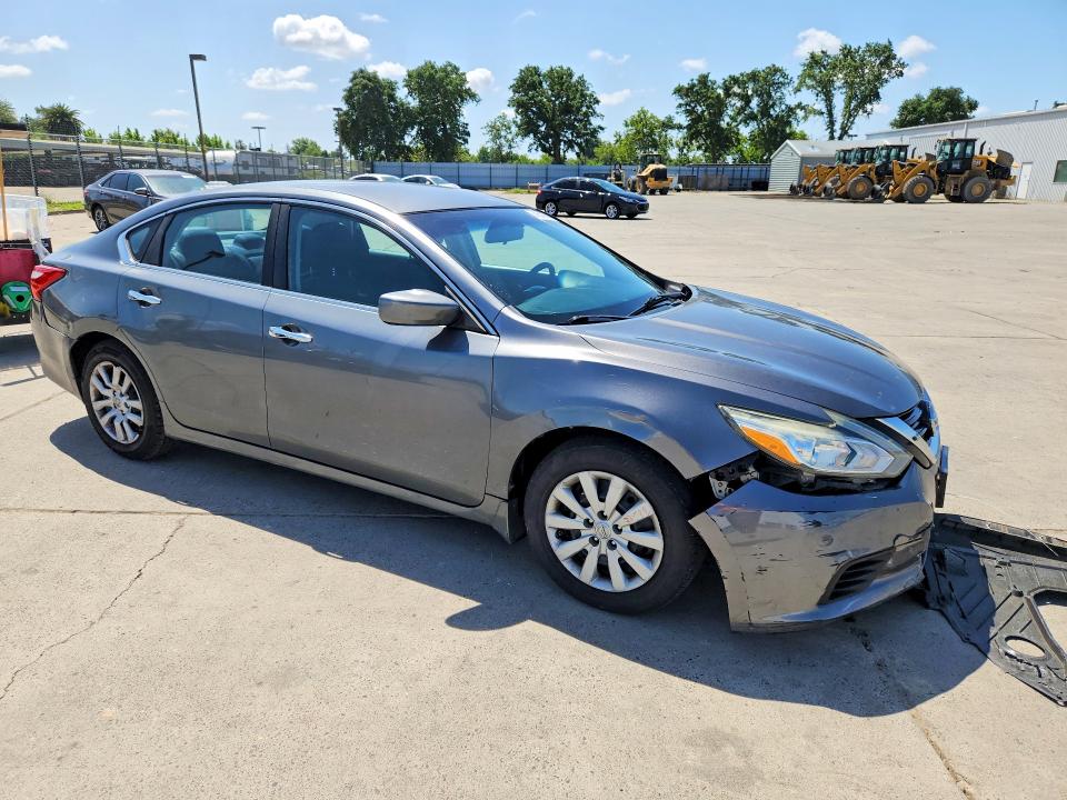 2016 Nissan Altima მანქანა იყიდება აუქციონზე, vin: 1N4AL3AP6GC255372, აუქციონის ნომერი: 48546746