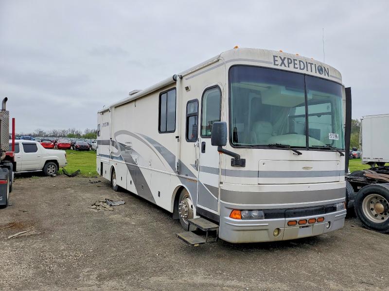 51131986 :رقم المزاد ، 4UZAAHBV02CK20826 vin ، 2002 Fleetwood Motor Home مزاد بيع