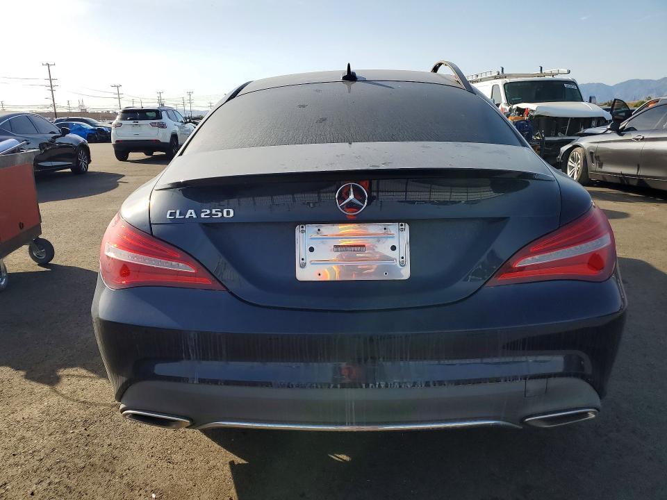 Продажа на аукционе авто 2018 Mercedes-benz Cla, vin: WDDSJ4EB1JN619997, номер лота: 50426936