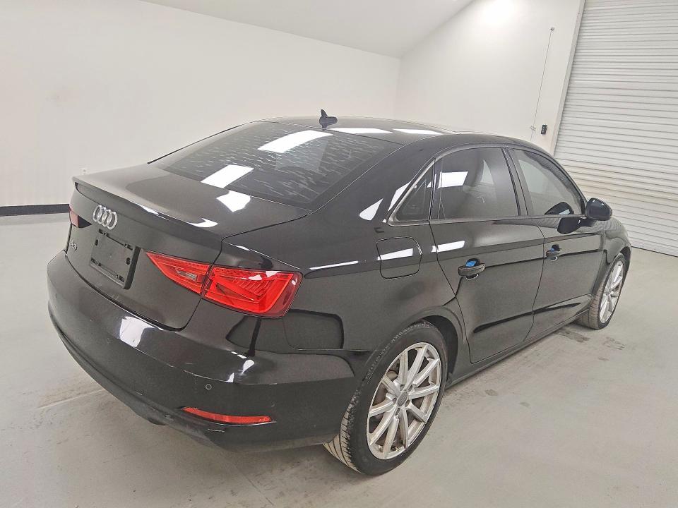 2016 Audi A3 მანქანა იყიდება აუქციონზე, vin: WAUA7GFF1G1117687, აუქციონის ნომერი: 48753726