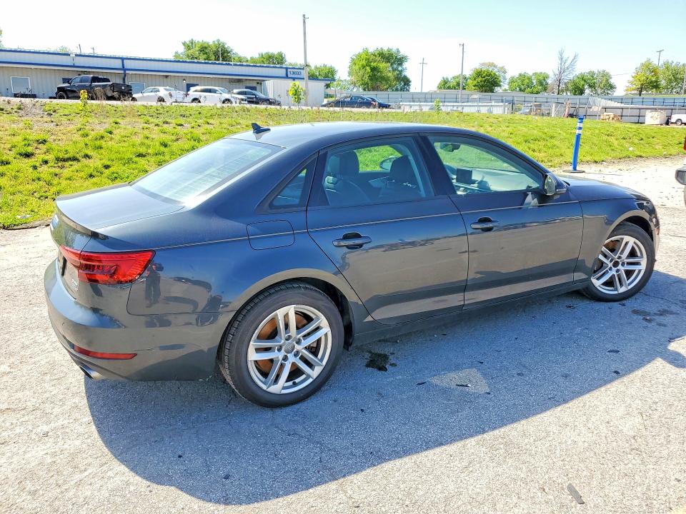 Продажа на аукционе авто 2017 Audi A4, vin: WAUANAF49HN022502, номер лота: 50761056
