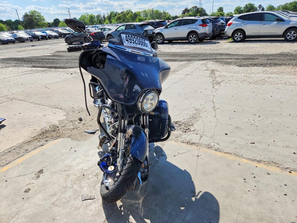 Продажа на аукционе авто 2012 Harley-davidson Flhx, vin: 1HD1KBM11CB617637, номер лота: 49920666
