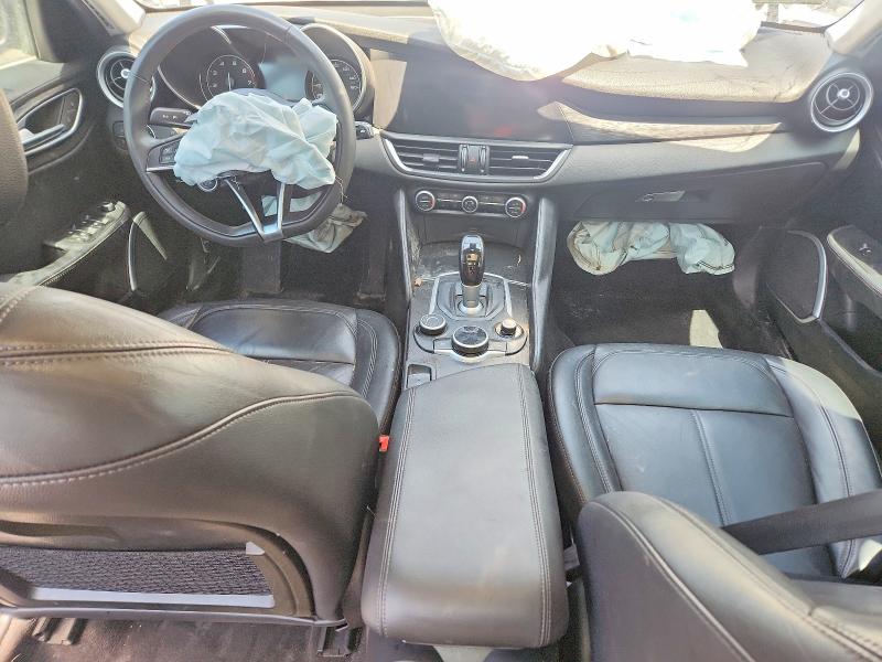 2018 Alfa Romeo Giulia მანქანა იყიდება აუქციონზე, vin: ZARFAEDNXJ7563985, აუქციონის ნომერი: 50492996