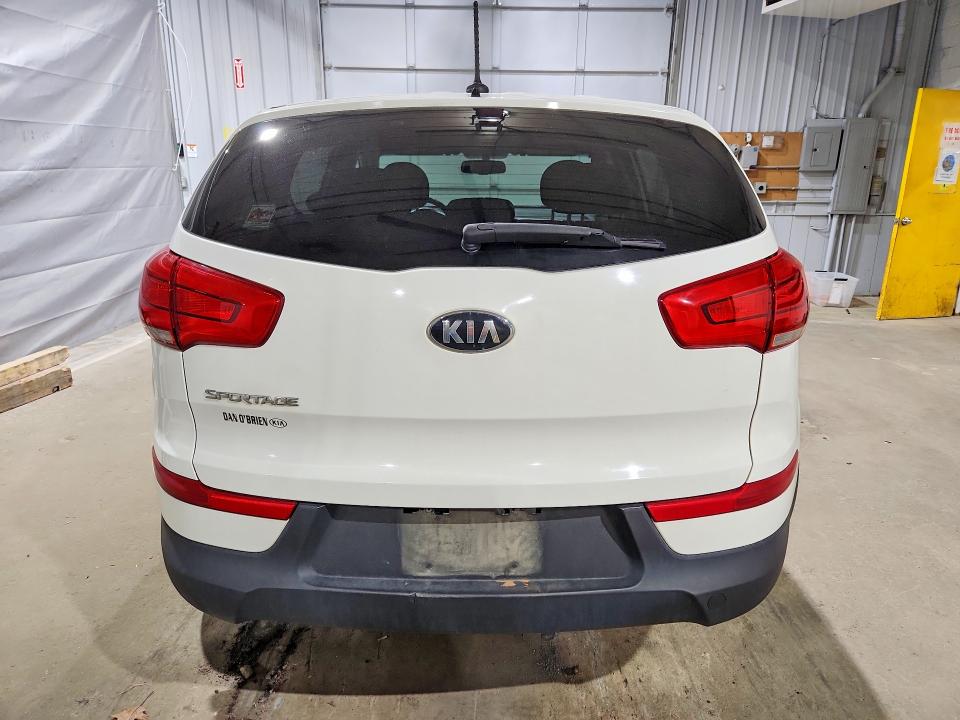50126656 :رقم المزاد ، KNDPBCAC7F7772028 vin ، 2015 Kia Sportage مزاد بيع