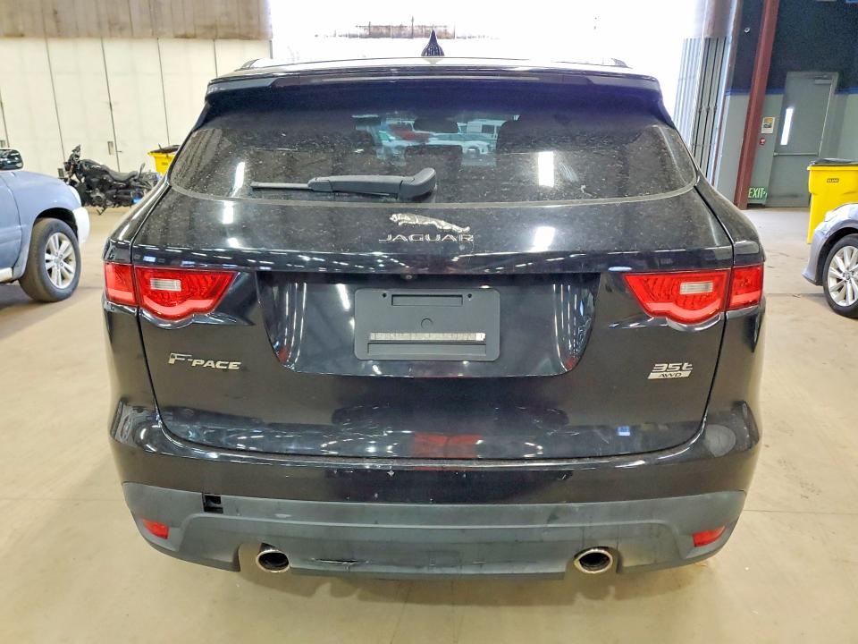 Продаж на аукціоні авто 2017 Jaguar F-pace, vin: SADCJ2BVXHA880147, номер лоту: 48221526