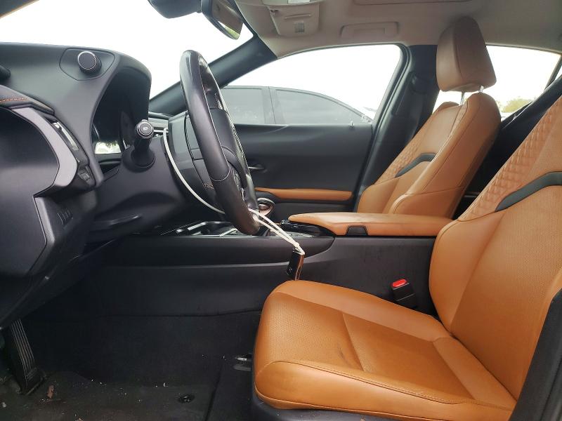 51765806 :رقم المزاد ، JTHP9JBH8M2041384 vin ، 2021 Lexus Ux مزاد بيع