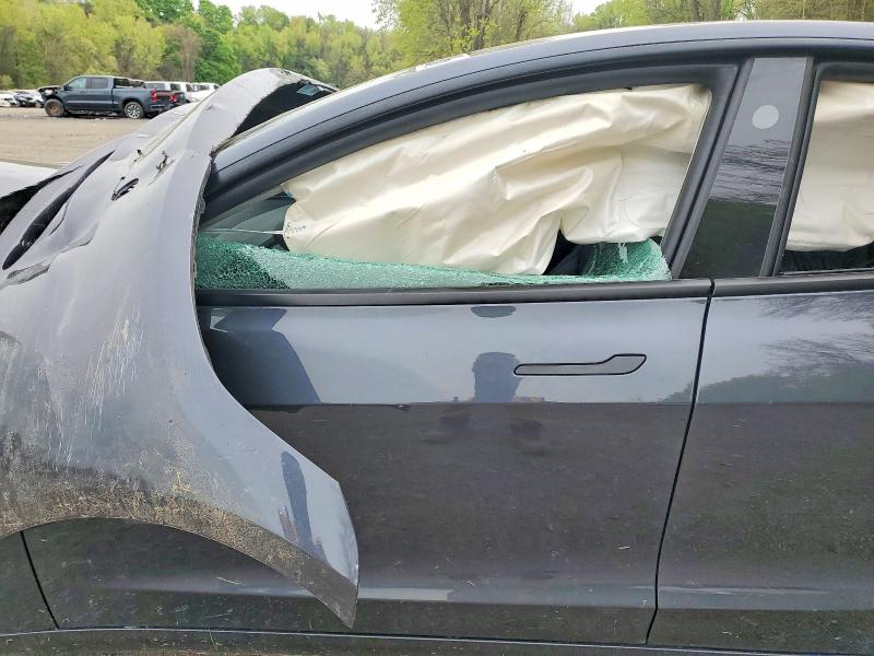 51714306 :رقم المزاد ، 5YJ3E1EB2SF900529 vin ، 2025 Tesla Model 3 مزاد بيع
