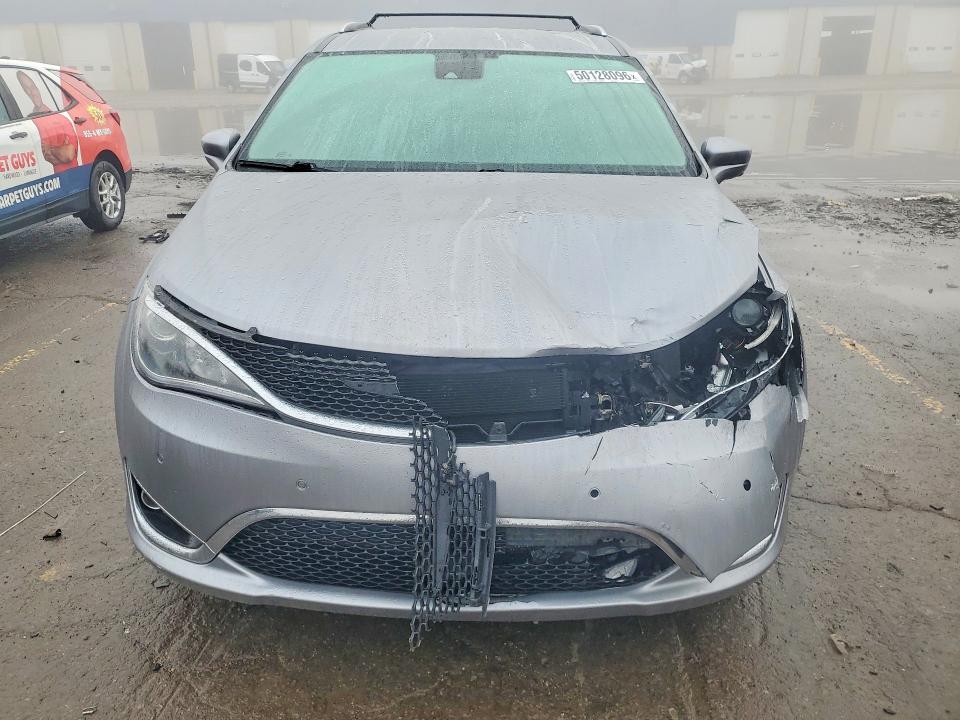 2017 Chrysler Pacifica მანქანა იყიდება აუქციონზე, vin: 2C4RC1EG2HR846805, აუქციონის ნომერი: 50128096