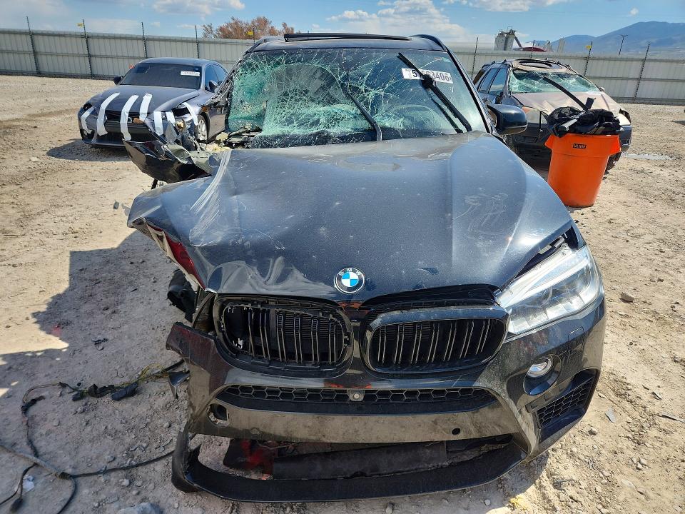 51663406 :رقم المزاد ، 5YMKT6C57J0X21256 vin ، 2018 Bmw X5 مزاد بيع