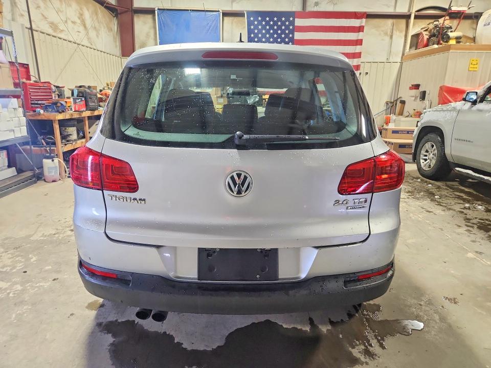 51138216 :رقم المزاد ، WVGBV3AX3EW547643 vin ، 2014 Volkswagen Tiguan مزاد بيع