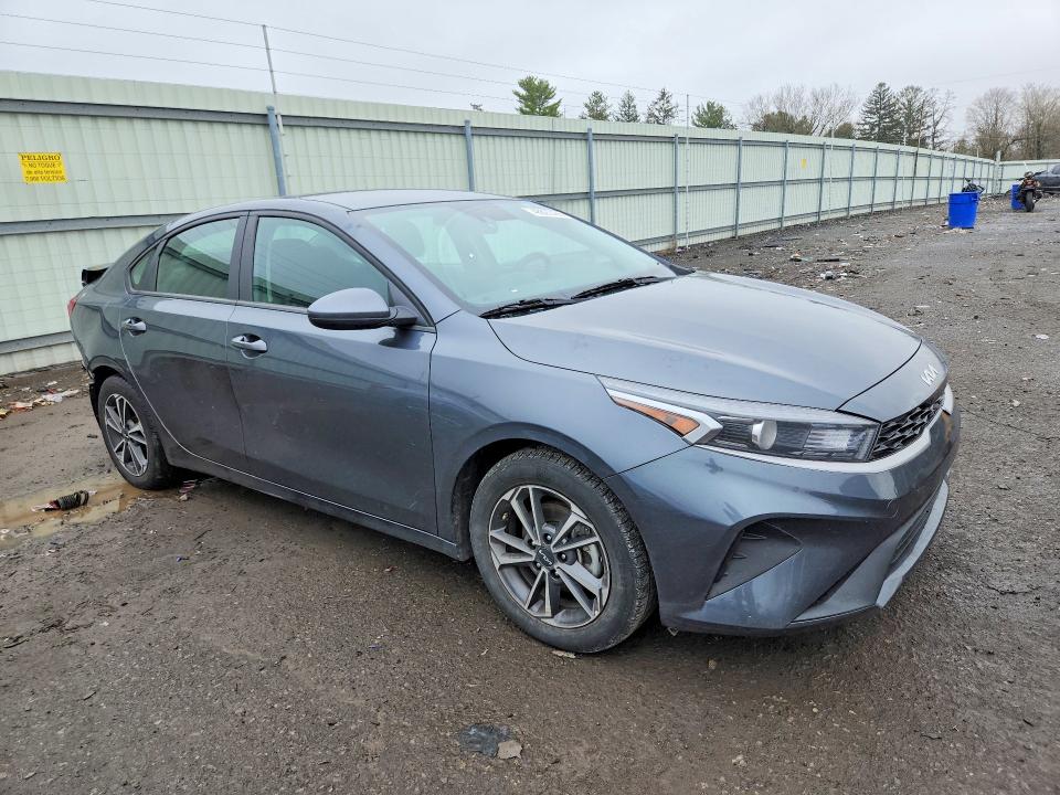 2024 Kia Forte მანქანა იყიდება აუქციონზე, vin: 3KPF24AD2RE708705, აუქციონის ნომერი: 48627436