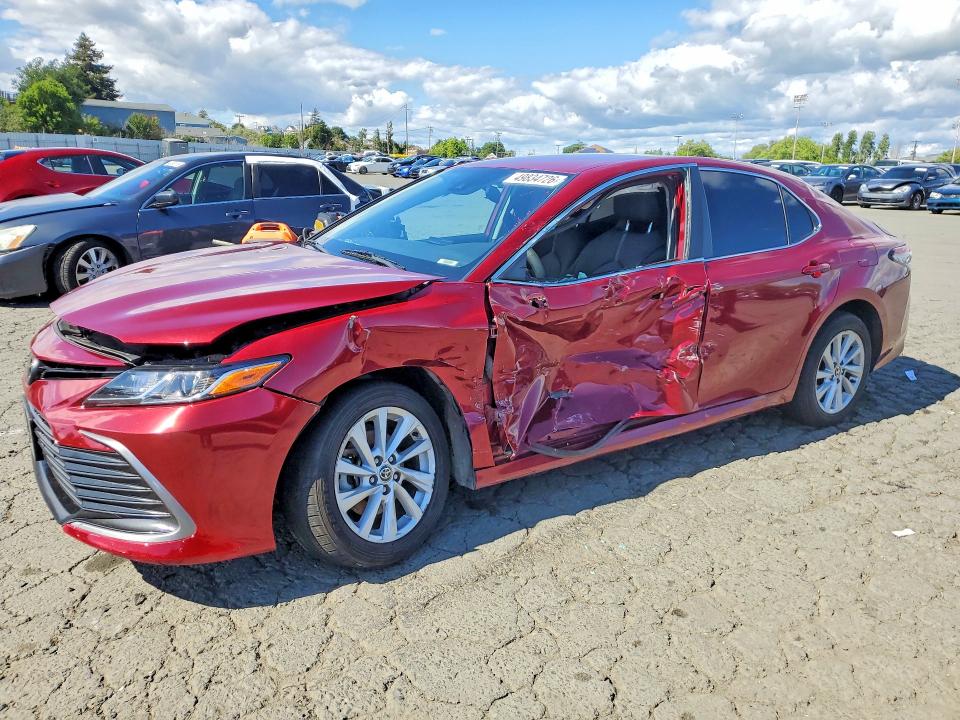 Auction sale of the 2021 Toyota Camry, vin: 4T1C11AK9MU468237, lot number: 49834726