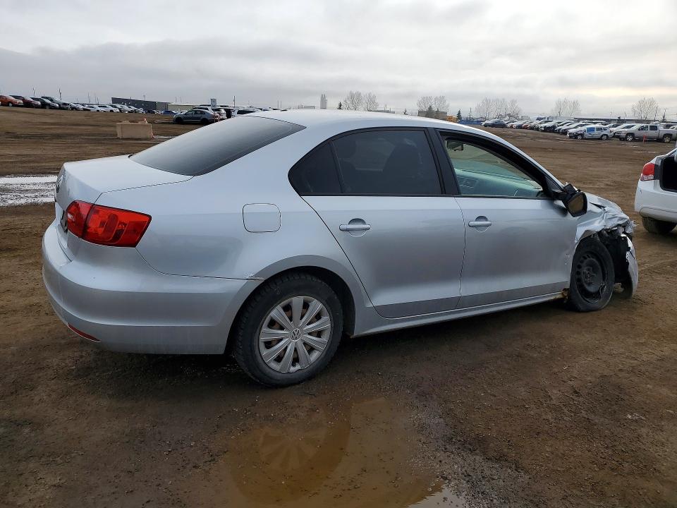 2013 Volkswagen Jetta მანქანა იყიდება აუქციონზე, vin: 3VW2K7AJ4DM443089, აუქციონის ნომერი: 50056456