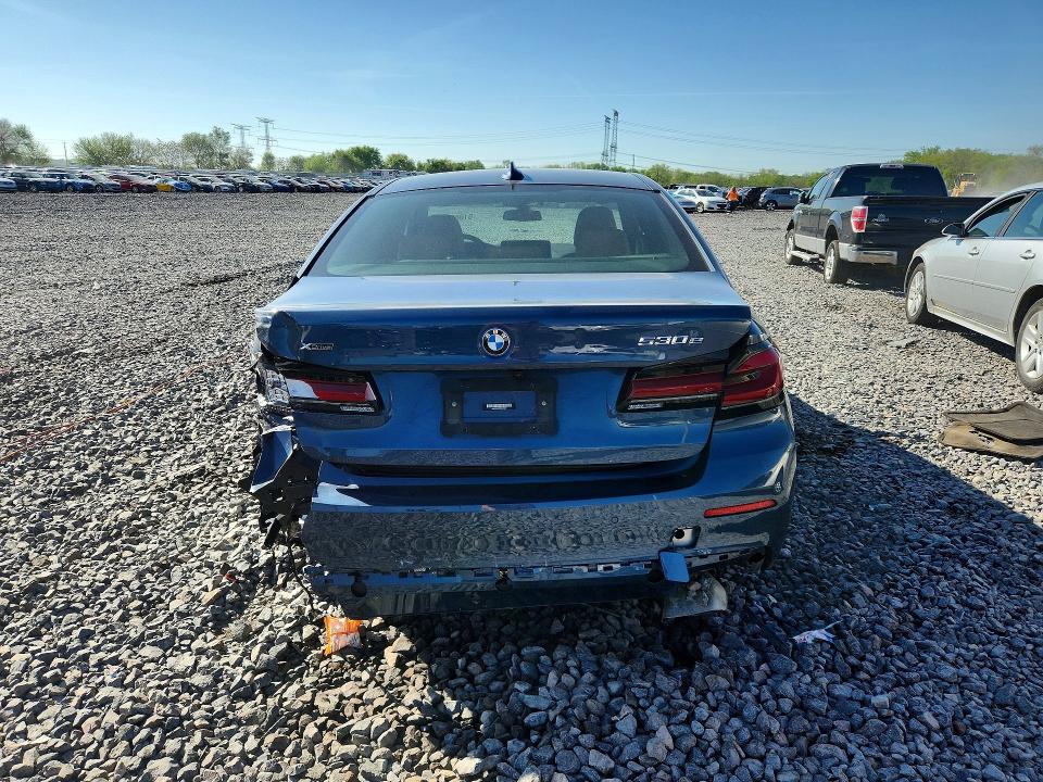 Продаж на аукціоні авто 2023 Bmw 5 Series, vin: WBA33AG0XPCM16921, номер лоту: 51082826