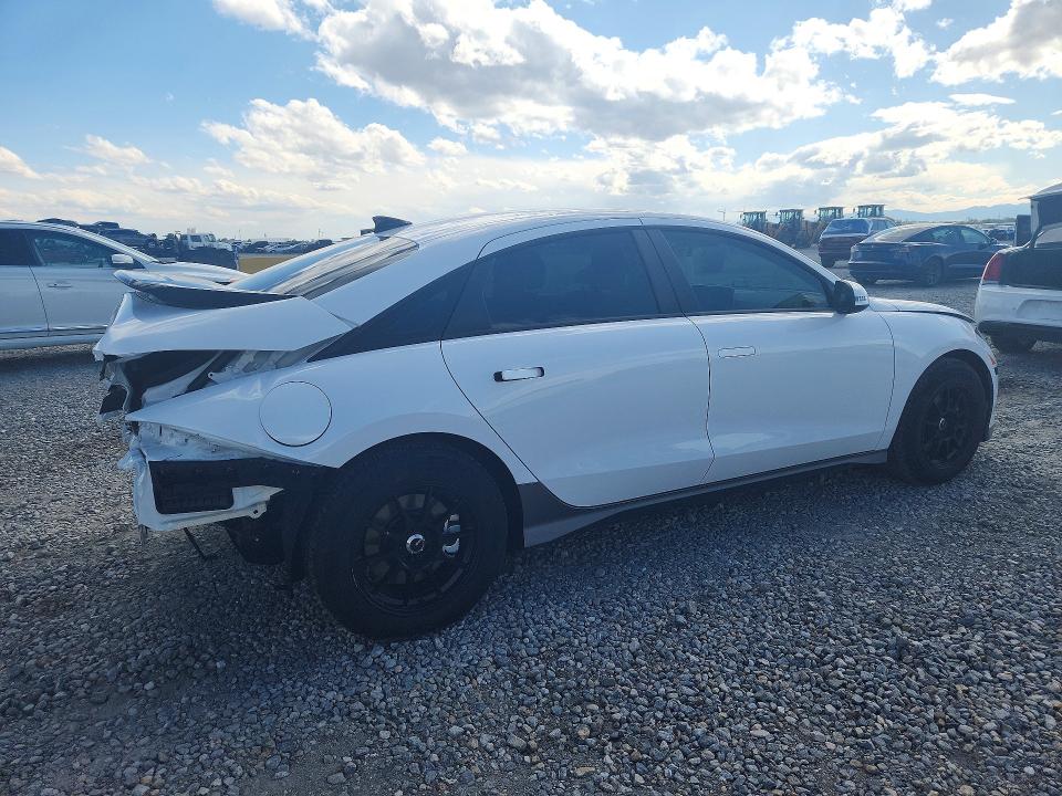 2025 Hyundai Ioniq 6 მანქანა იყიდება აუქციონზე, vin: KMHM34AC0SA113996, აუქციონის ნომერი: 51096376
