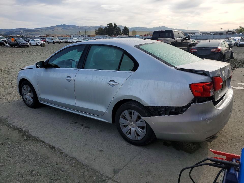 49873556 :رقم المزاد ، 3VWDP7AJ7DM279993 vin ، 2013 Volkswagen Jetta مزاد بيع