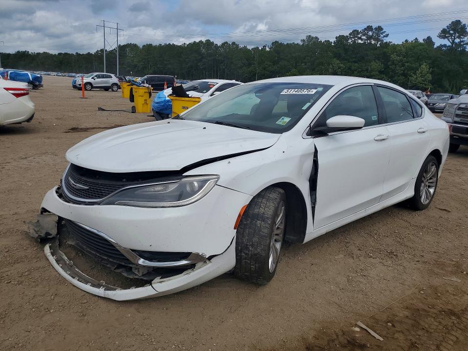 51140576 :رقم المزاد ، 1C3CCCAB1FN642605 vin ، 2015 Chrysler 200 مزاد بيع