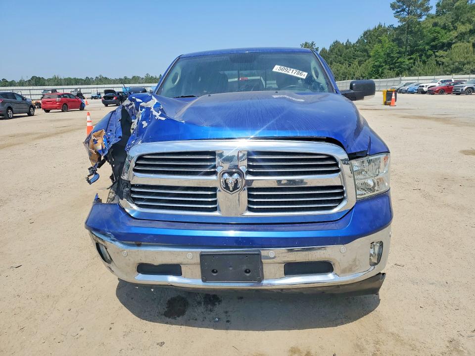 50921786 :رقم المزاد ، 1C6RR6LT1GS261634 vin ، 2016 Ram 1500 مزاد بيع