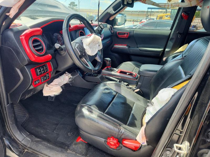 49298486 :رقم المزاد ، 5TFCZ5AN7JX153817 vin ، 2018 Toyota Tacoma مزاد بيع