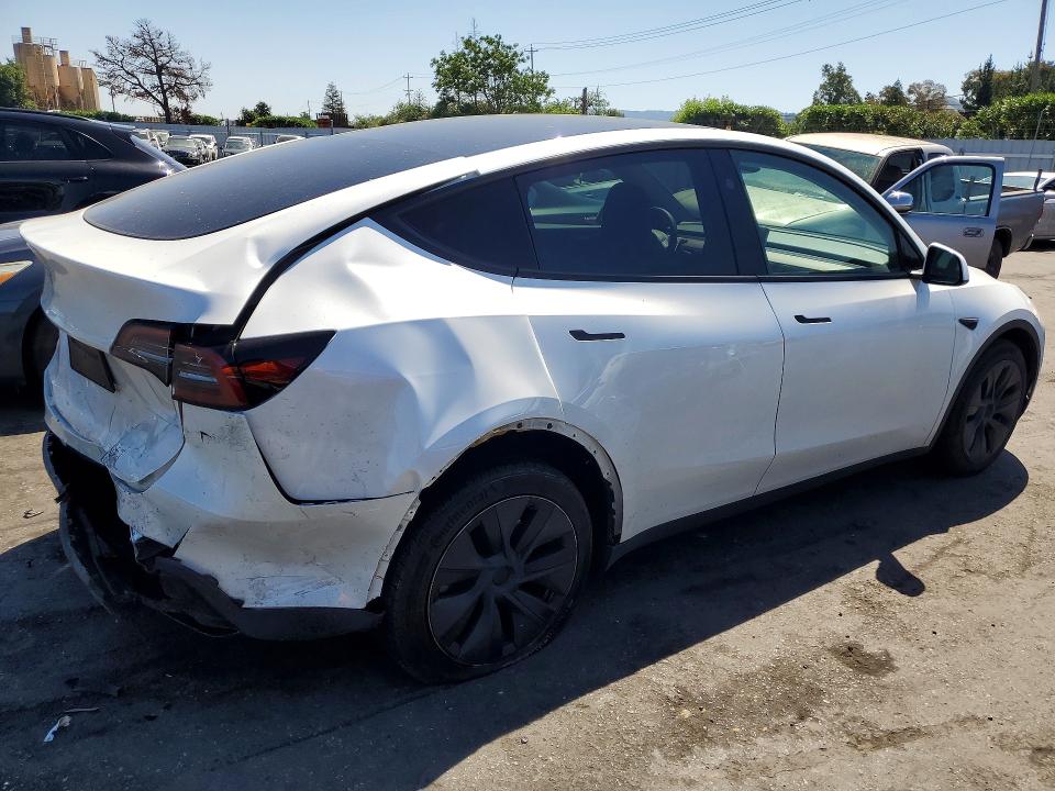 2024 Tesla Model Y მანქანა იყიდება აუქციონზე, vin: 7SAYGDED0RF120366, აუქციონის ნომერი: 48856446