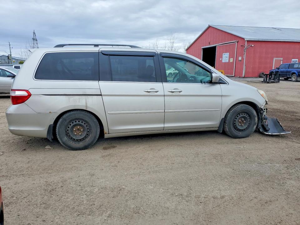 49775126 :رقم المزاد ، 5FNRL38685B510470 vin ، 2005 Honda Odyssey مزاد بيع