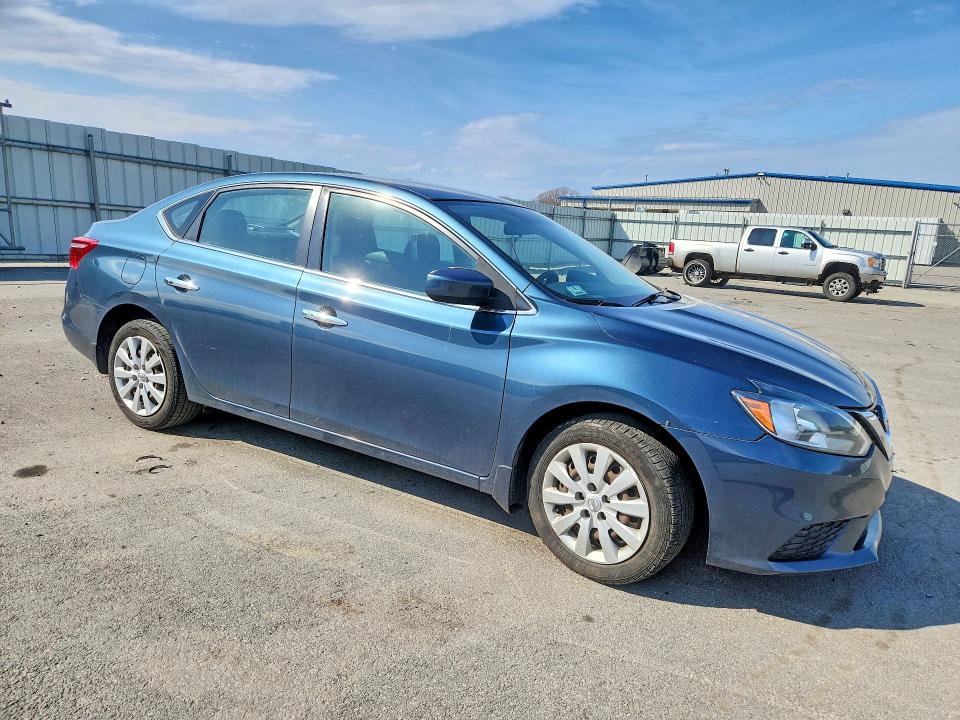 50048436 :رقم المزاد ، 3N1AB7AP4HY281131 vin ، 2017 Nissan Sentra مزاد بيع