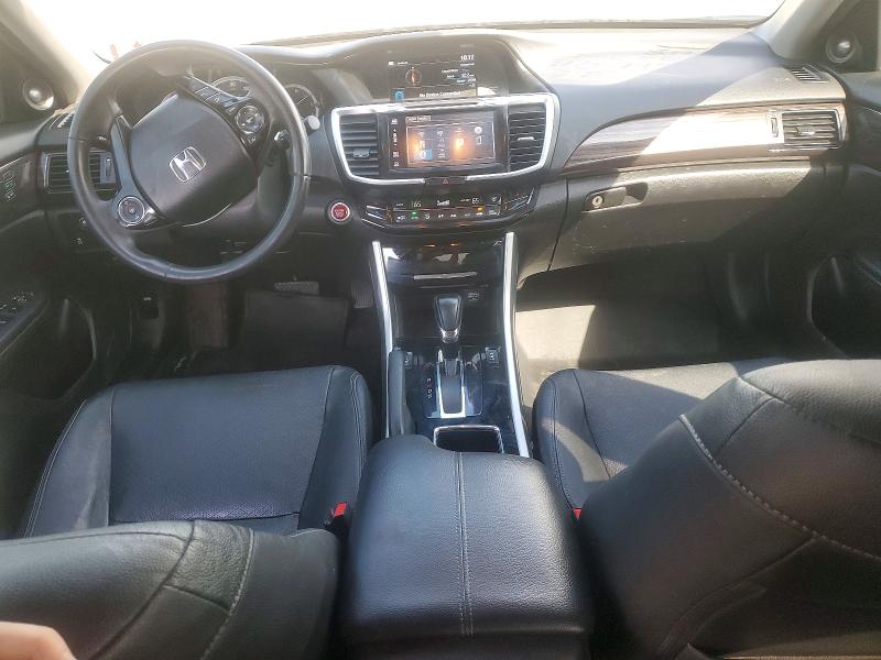 Продаж на аукціоні авто 2017 Honda Accord, vin: 1HGCR3F82HA004155, номер лоту: 50311156