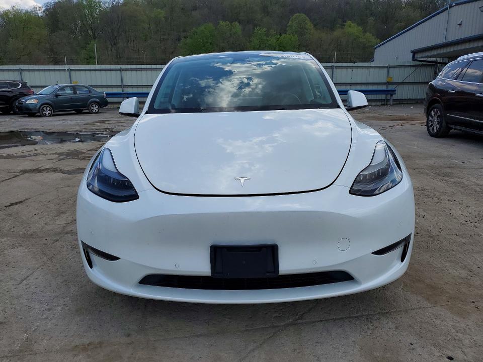 2022 Tesla Model Y მანქანა იყიდება აუქციონზე, vin: 7SAYGDEF7NF464580, აუქციონის ნომერი: 51312646