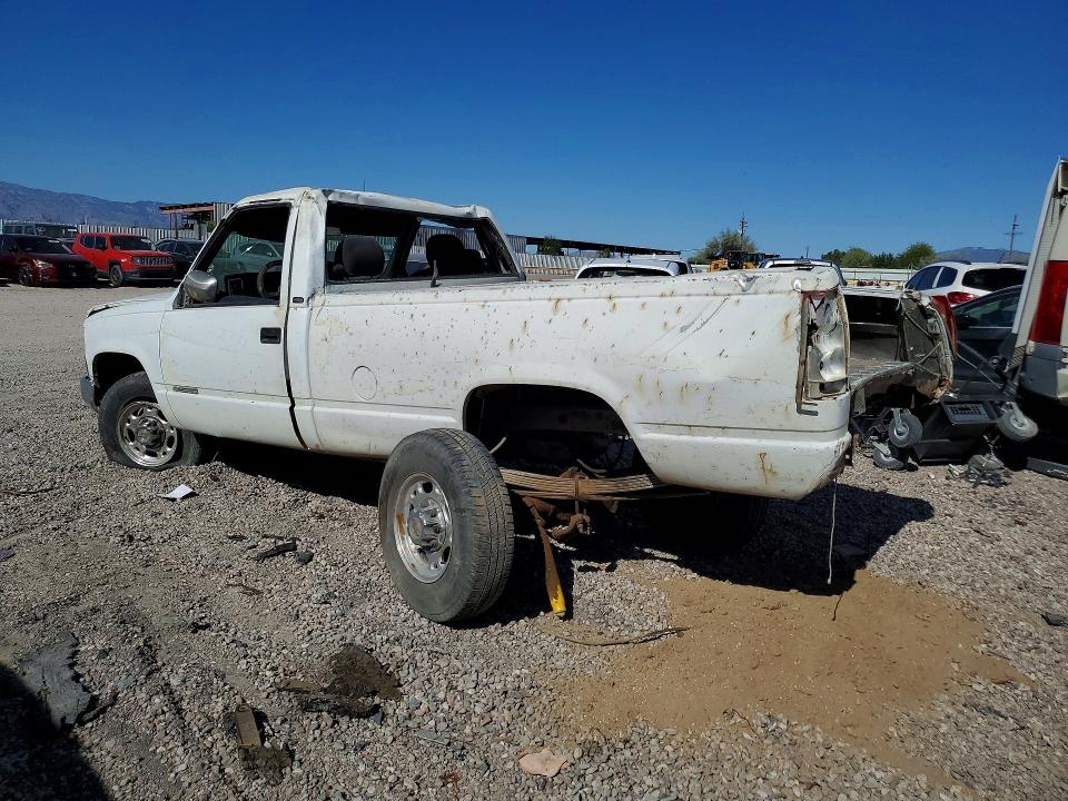 Auction sale of the 1990 Chev Gmt-400, vin: 1GCGC24K1LE224236, lot number: 50136086