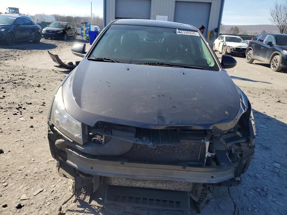 48390936 :رقم المزاد ، 1G1PG5SB6F7299797 vin ، 2015 Chevrolet Cruze مزاد بيع