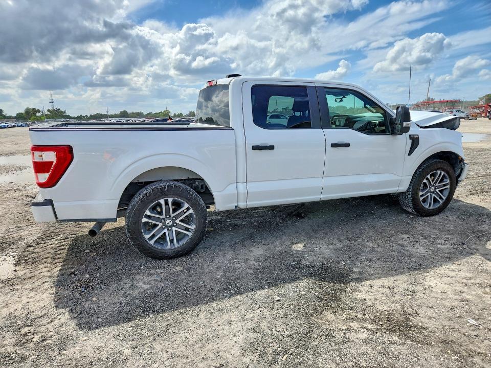 50738556 :رقم المزاد ، 1FTEW1C53NFC38141 vin ، 2022 Ford F150 مزاد بيع