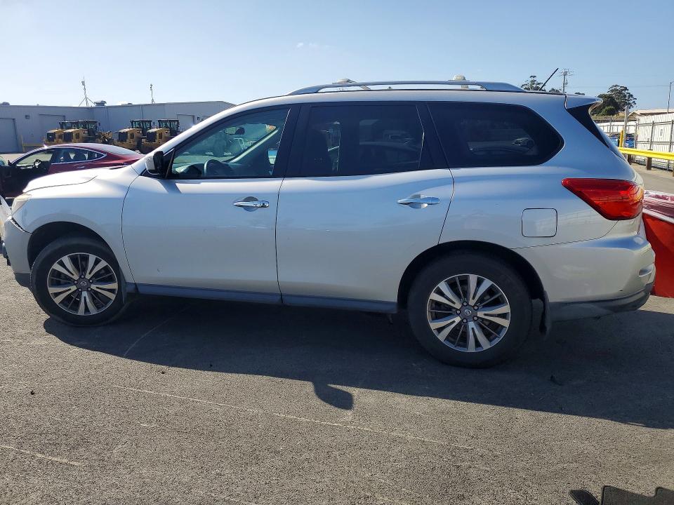 51532766 :رقم المزاد ، 5N1DR2MM1HC900444 vin ، 2017 Nissan Pathfinder مزاد بيع