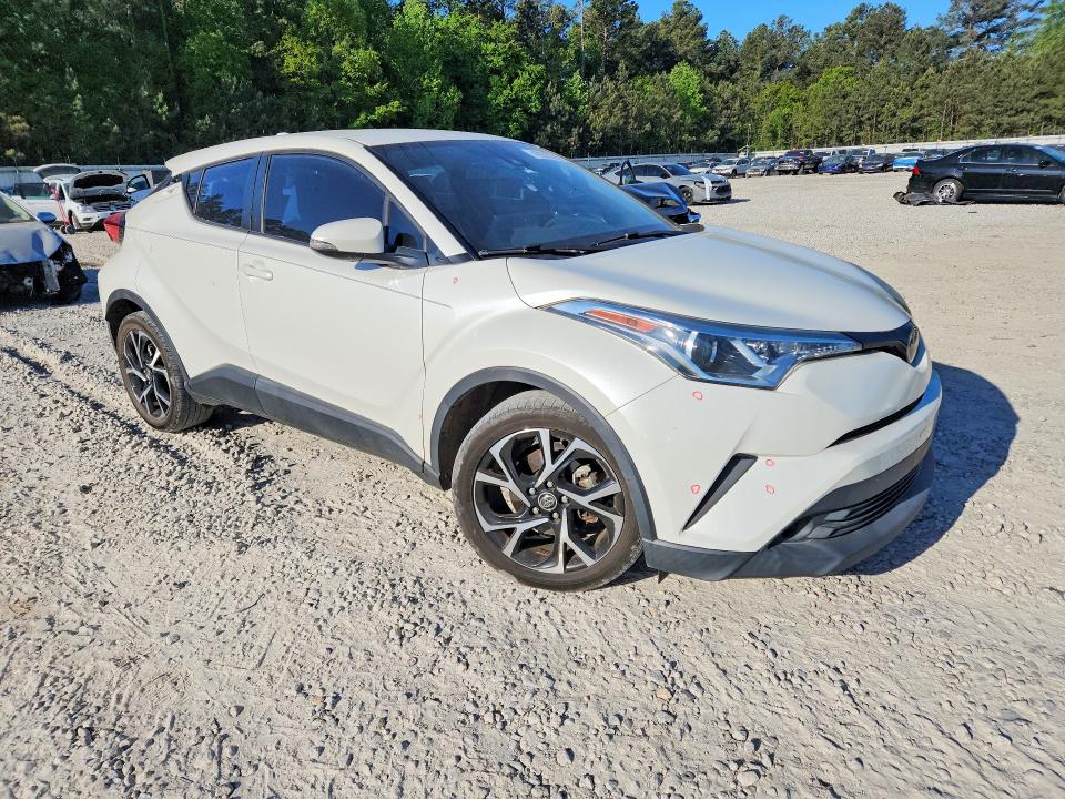 2019 Toyt C-hr მანქანა იყიდება აუქციონზე, vin: NMTKHMBX3KR090665, აუქციონის ნომერი: 49295286