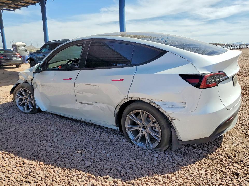 Продажа на аукционе авто 2024 Tesla Model Y, vin: 7SAYGAEE5RF064237, номер лота: 48105326