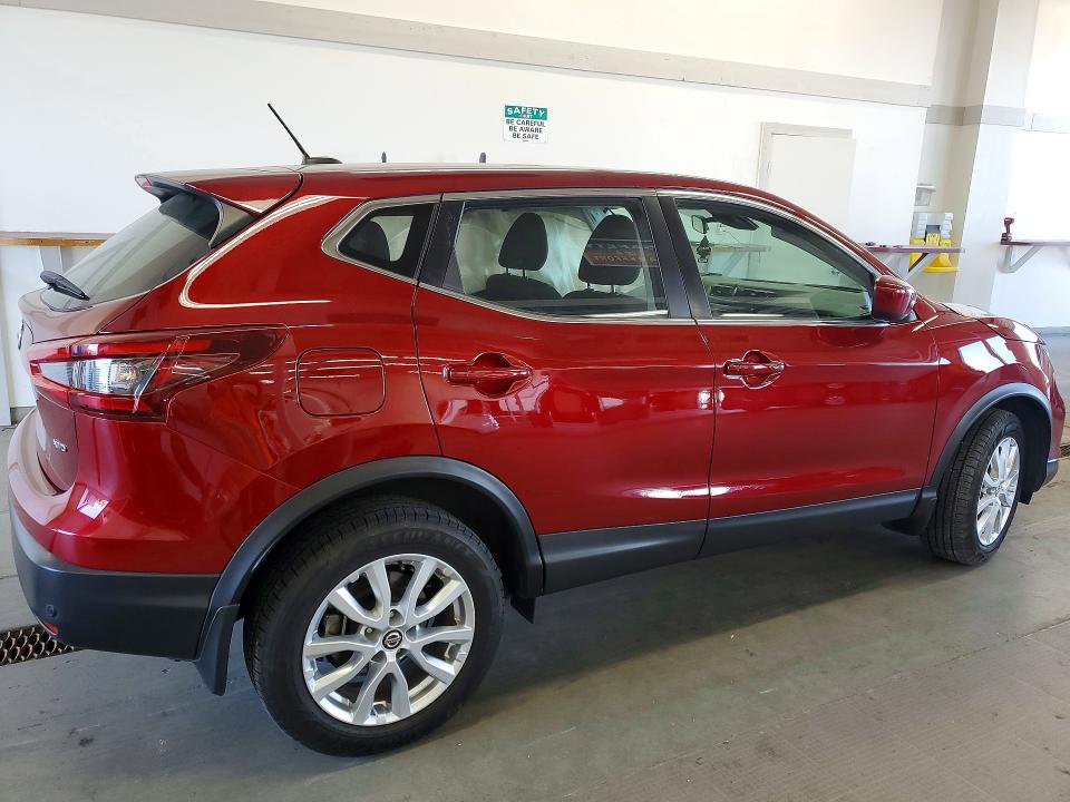Продажа на аукционе авто 2021 Nissan Rogue Sport, vin: JN1BJ1AW6MW439367, номер лота: 51805556