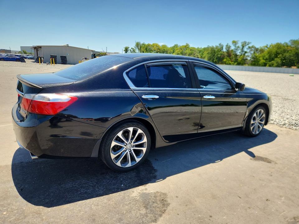 Продажа на аукционе авто 2015 Honda Accord, vin: 1HGCR2F57FA127172, номер лота: 49998096