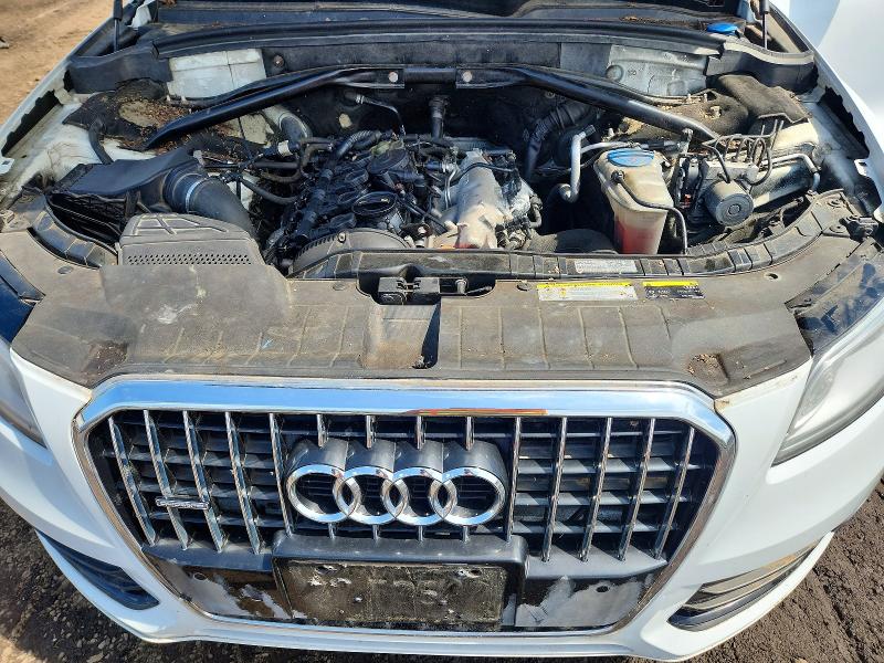 2014 Audi Q5 მანქანა იყიდება აუქციონზე, vin: WA1LFAFP6EA059670, აუქციონის ნომერი: 50232416