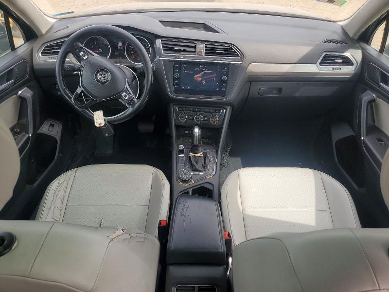 50956956 :رقم المزاد ، 3VV2B7AX0JM030669 vin ، 2018 Volkswagen Tiguan مزاد بيع