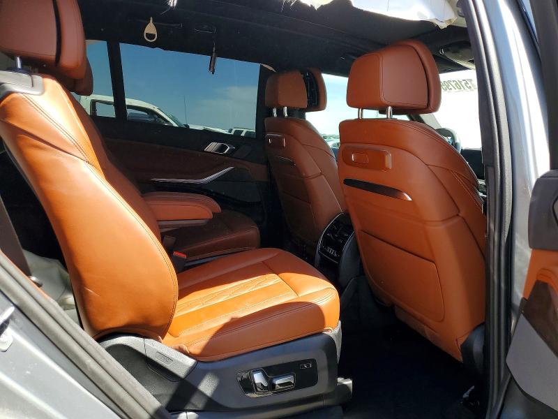 51679516 :رقم المزاد ، 5UX23EM02T9280087 vin ، 2026 Bmw X7 مزاد بيع