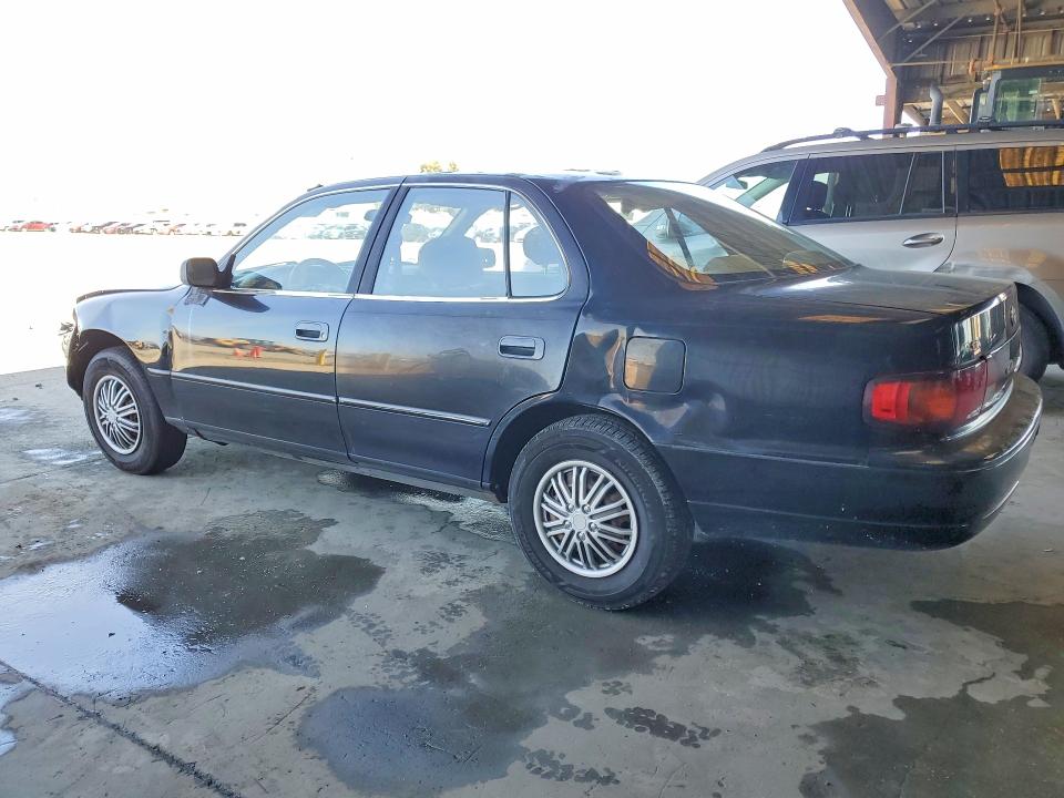 48533936 :رقم المزاد ، JT2BG12K5T0393869 vin ، 1996 Toyota Camry مزاد بيع