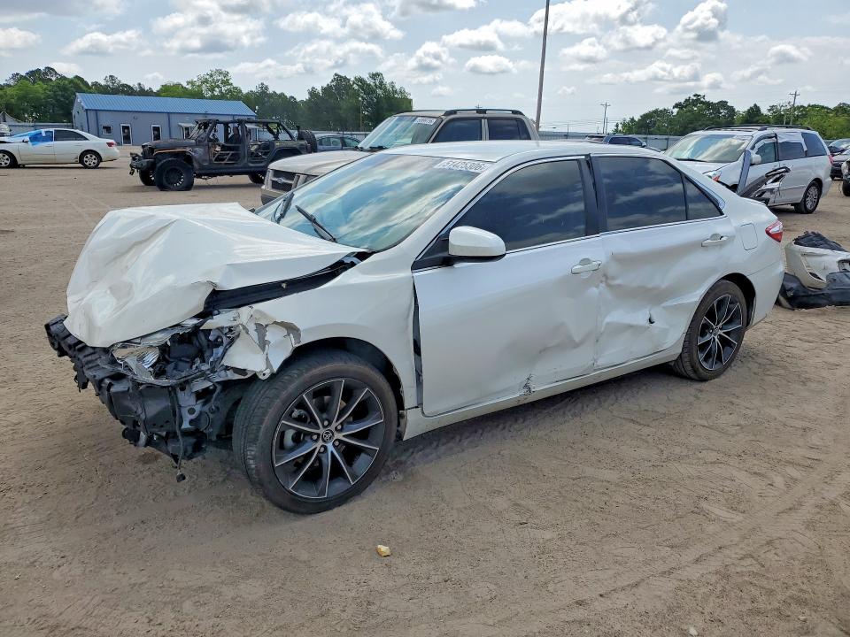Aukcja sprzedaży 2015 Toyota Camry, vin: 4T1BF1FKXFU083150, numer aukcji: 51425306