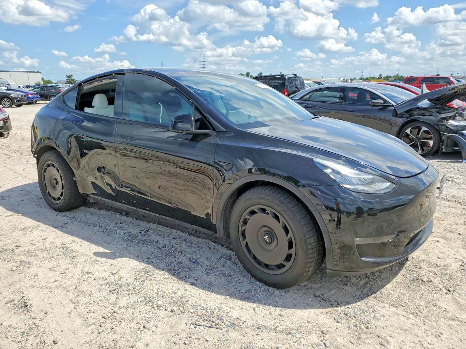 48457646 :رقم المزاد ، 5YJYGDEE6MF178836 vin ، 2021 Tesla Model Y مزاد بيع