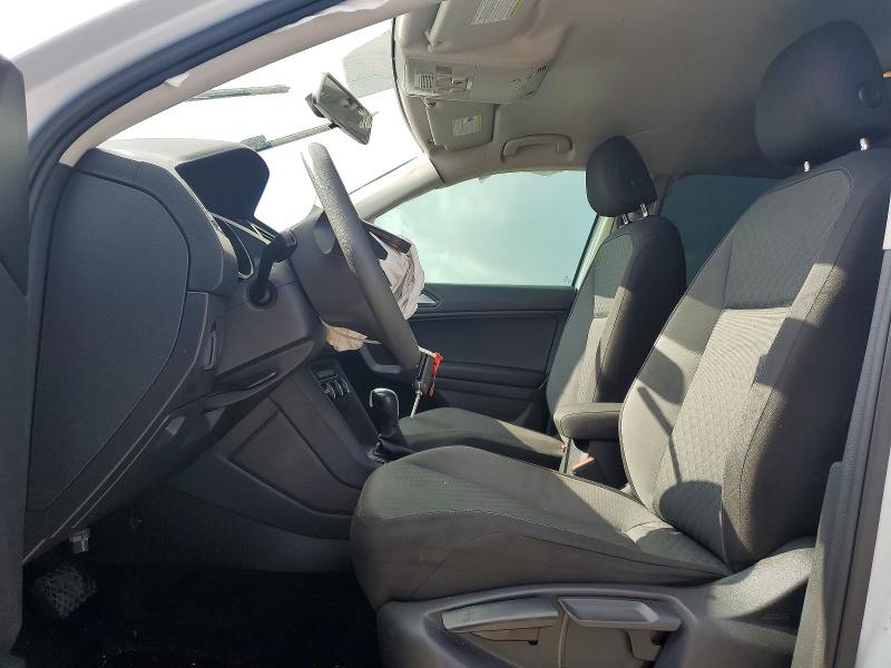 Продаж на аукціоні авто 2018 Volkswagen Tiguan, vin: 3VV0B7AX8JM104105, номер лоту: 50191096