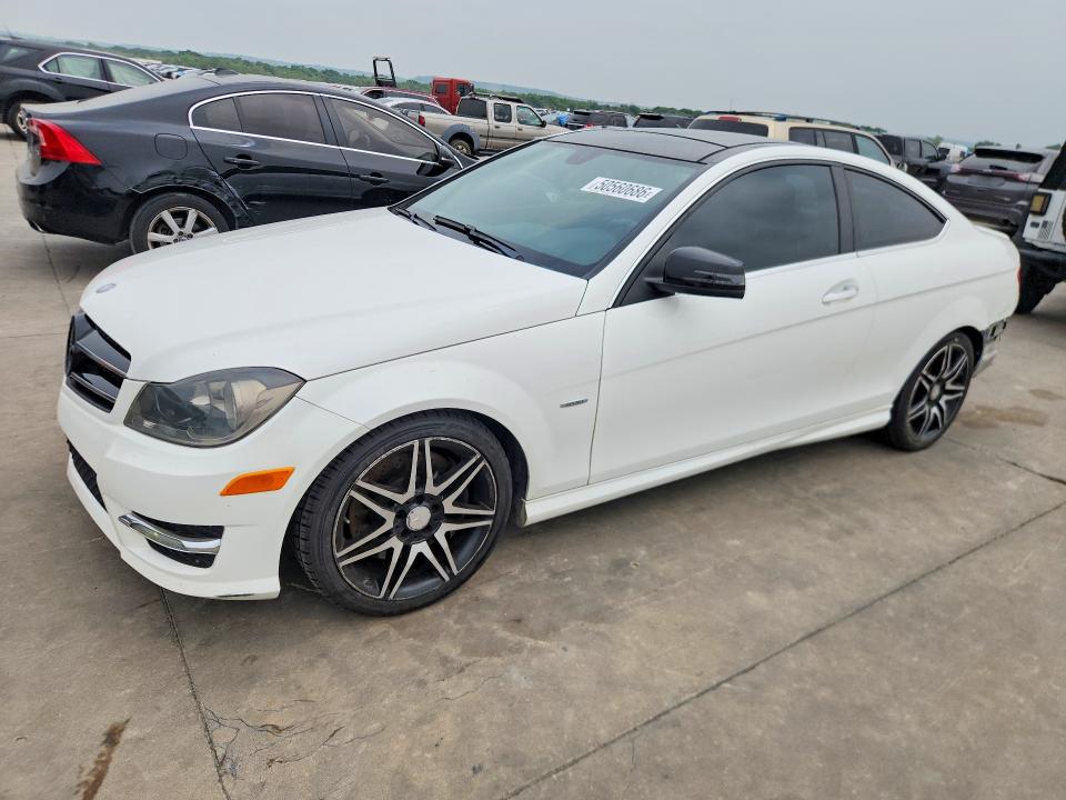 2014 Mercedes-benz C მანქანა იყიდება აუქციონზე, vin: WDDGJ4HB0EG265790, აუქციონის ნომერი: 50560686