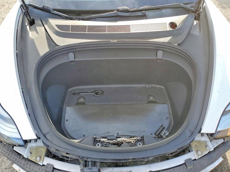 51143036 :رقم المزاد ، 5YJ3E1EAXKF300297 vin ، 2019 Tesla Model 3 مزاد بيع