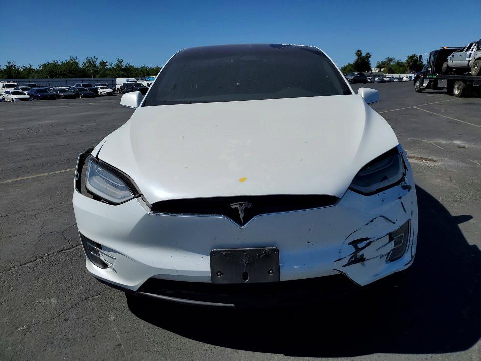Продажа на аукционе авто 2020 Tesla Model X, vin: 5YJXCAE20LF305767, номер лота: 48631796