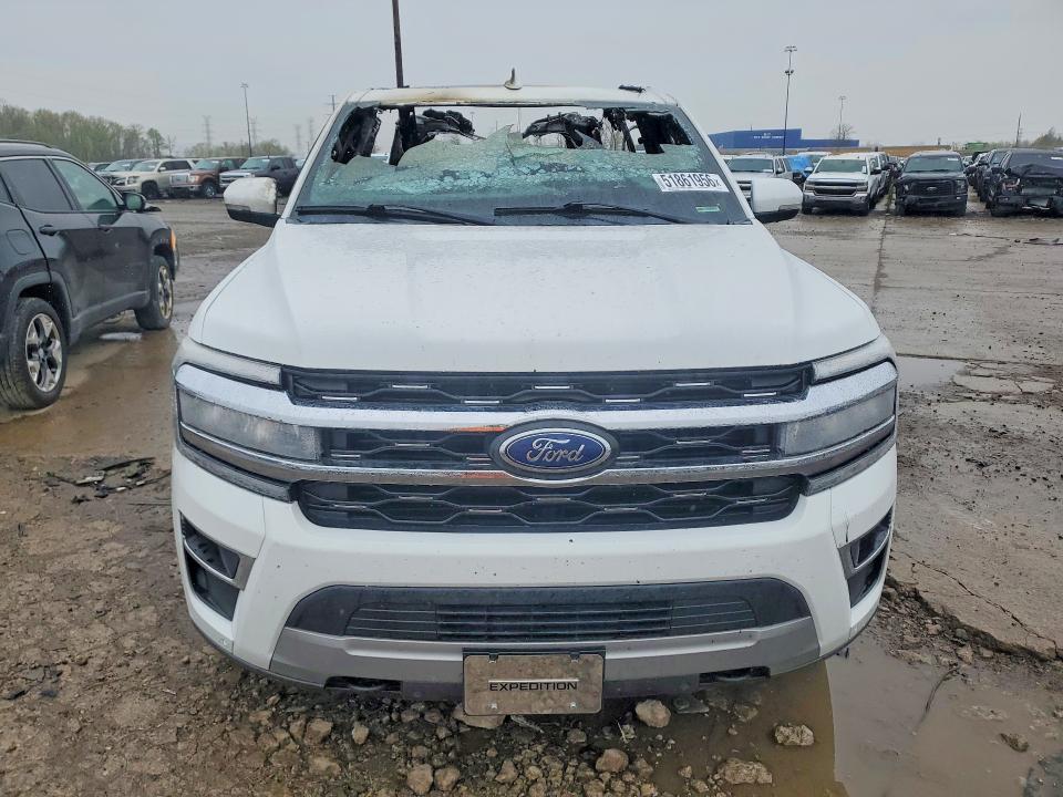 Продажа на аукционе авто 2022 Ford Expedition, vin: 1FMJU2AT5NEA67454, номер лота: 51861956