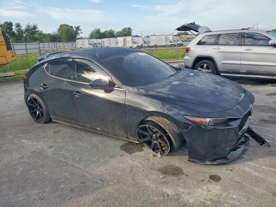 Продажа на аукционе авто 2021 Mazda 3, vin: JM1BPBNY4M1400898, номер лота: 51713636